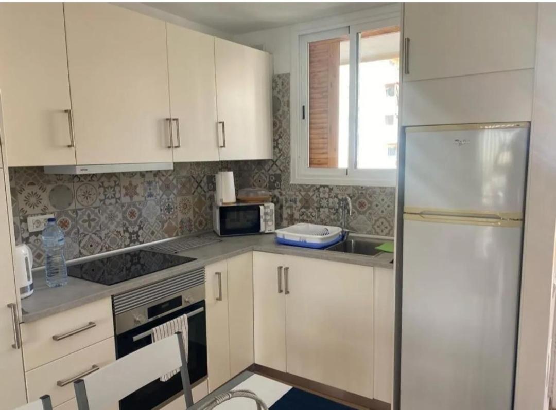 Fayser 301 Close To Beach, Fully Renovated, Air Con Arona (Tenerife)